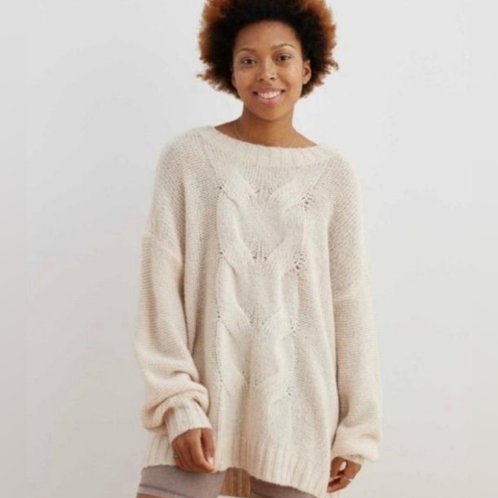 AERIE Ivory Happy Place Cable Sweater Medium